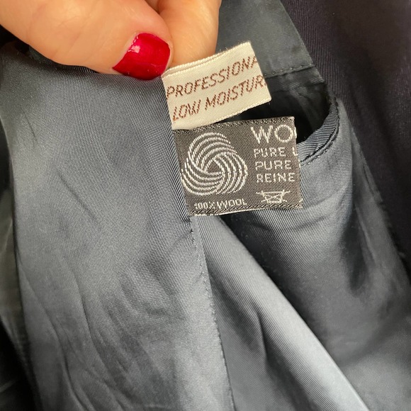 Yves Saint Laurent YSL 100% Wool Two Button Blazer 43R - Picture 3 of 16